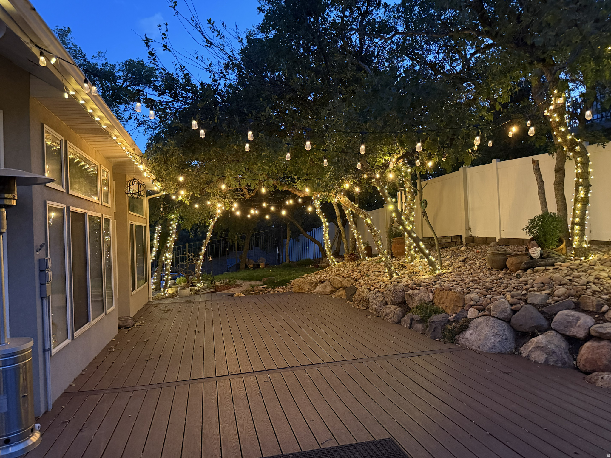 DRAPER OAKS - Residential