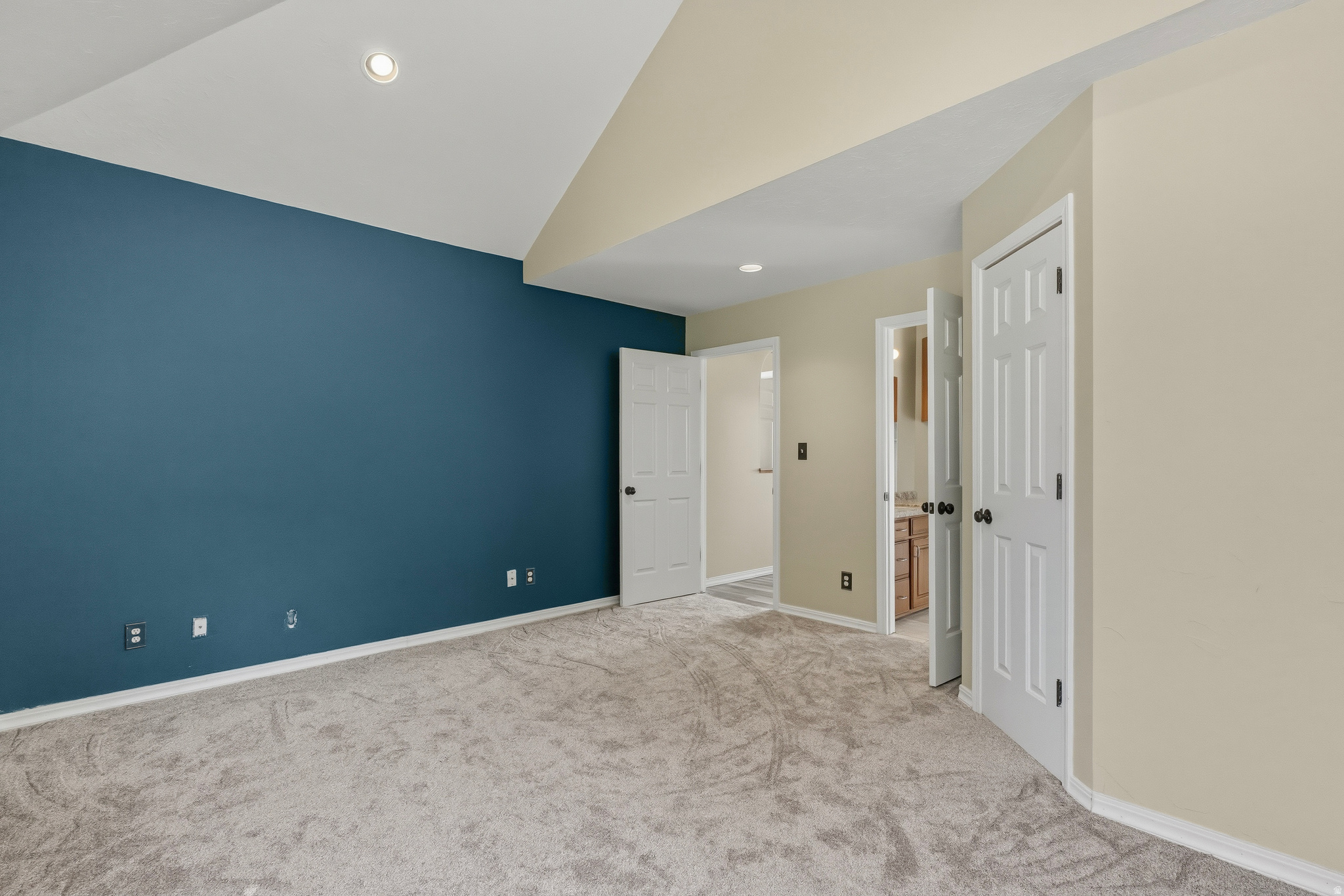 DRAPER OAKS - Residential