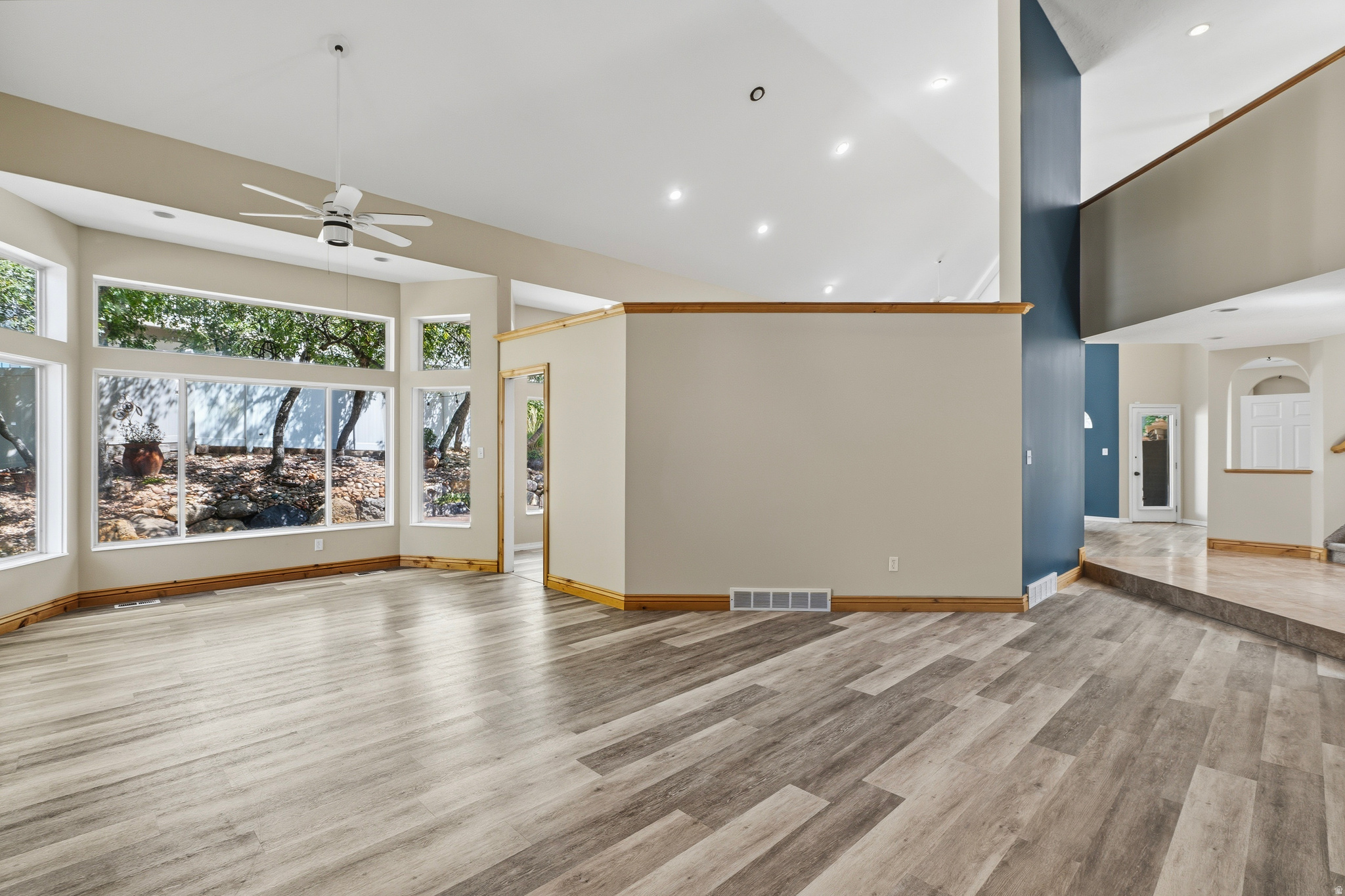 DRAPER OAKS - Residential