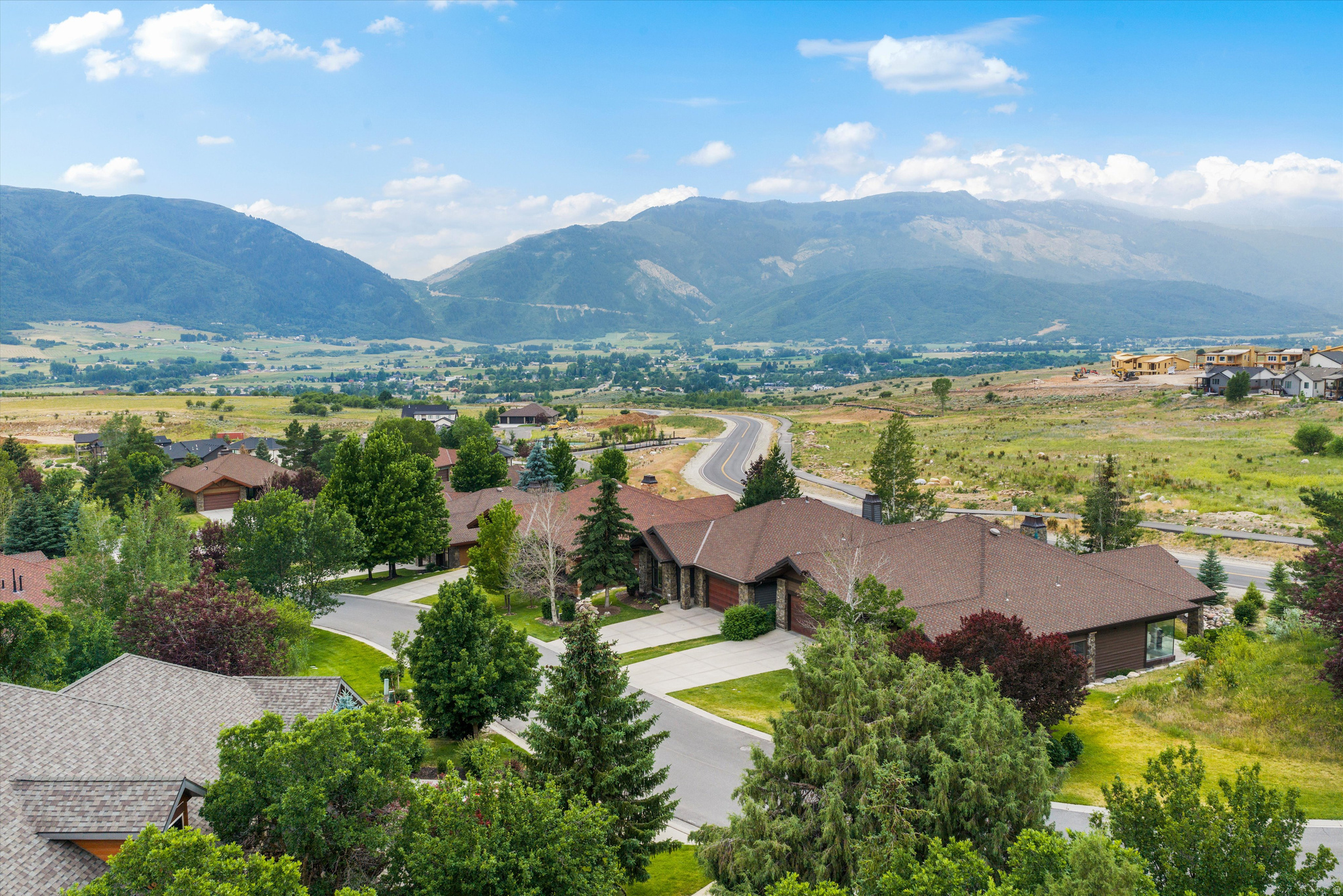 FAIRWAYS - Residential