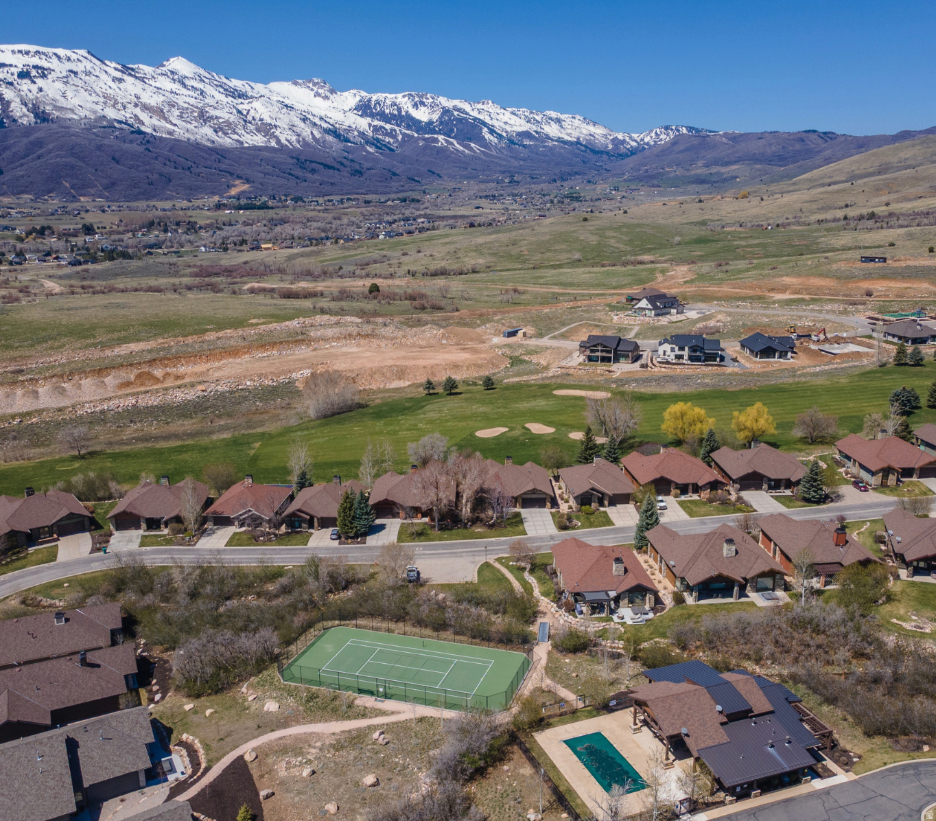 FAIRWAYS - Residential