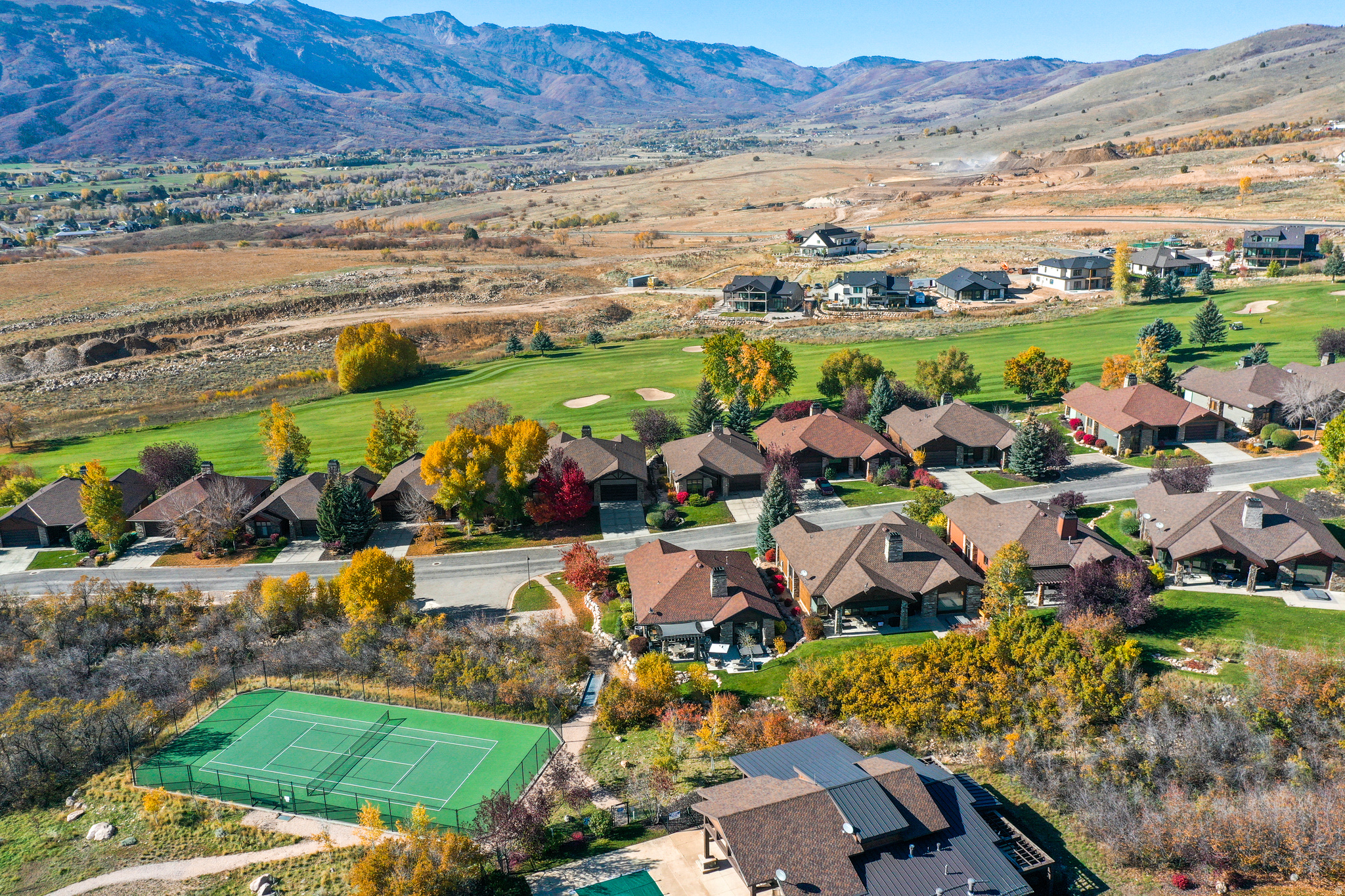 FAIRWAYS - Residential
