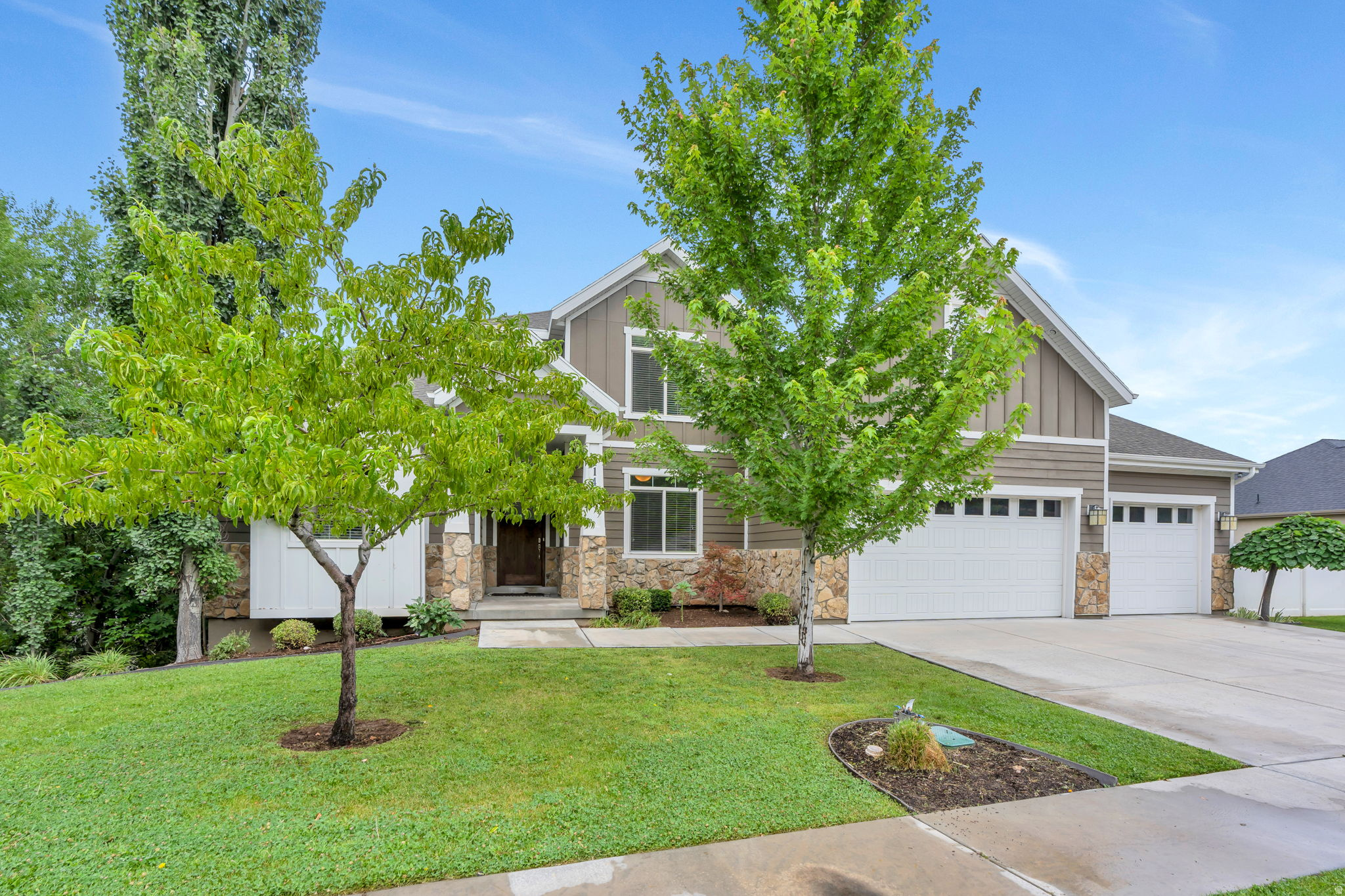 SHERWOOD HILLS - Residential