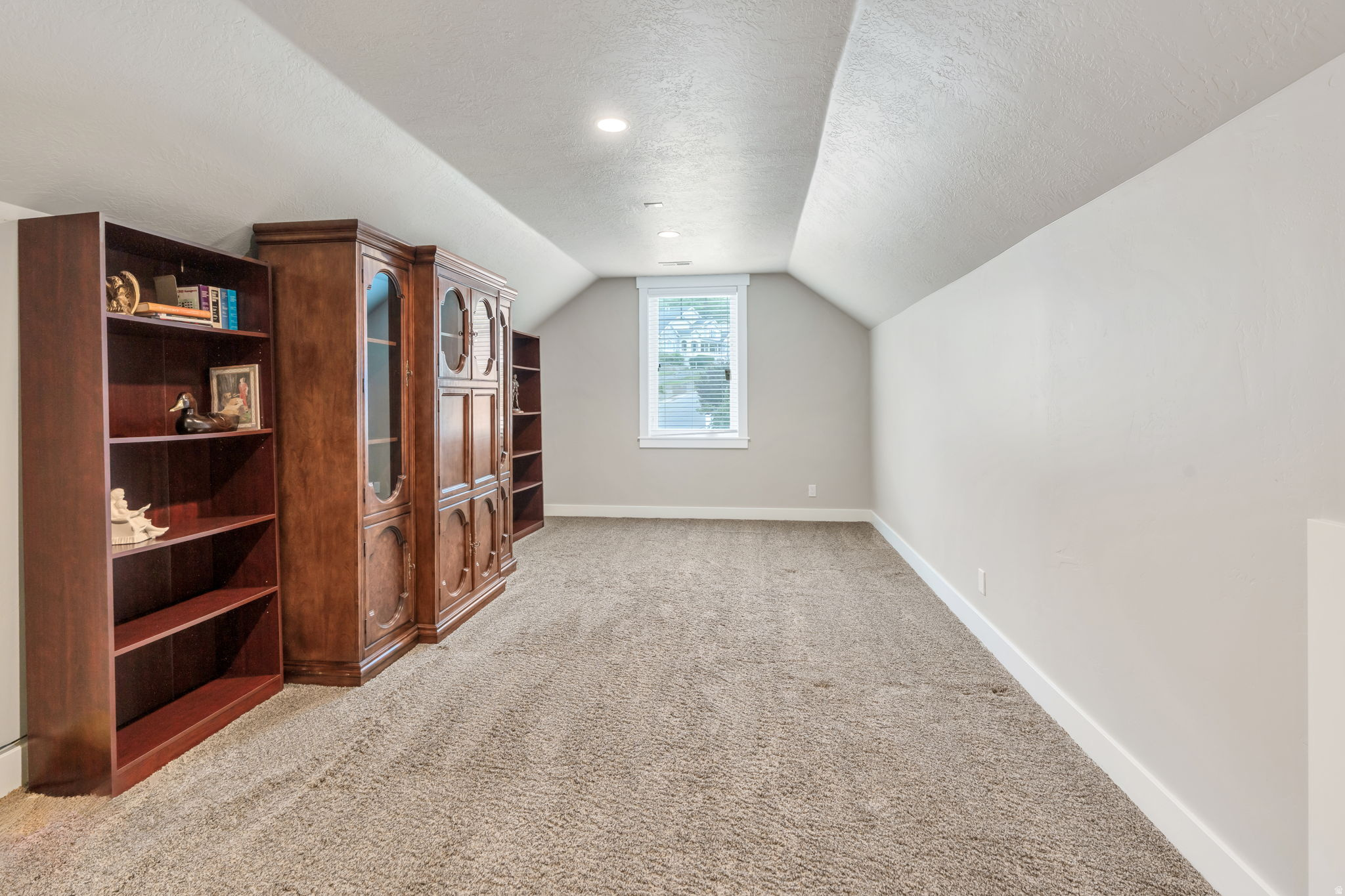 SHERWOOD HILLS - Residential