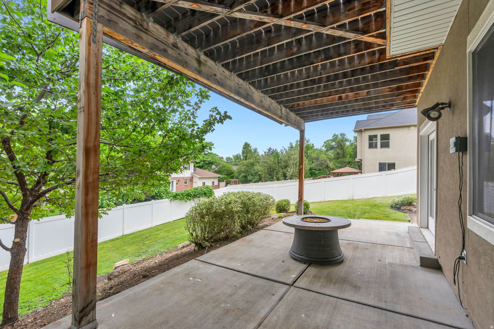 SHERWOOD HILLS - Residential