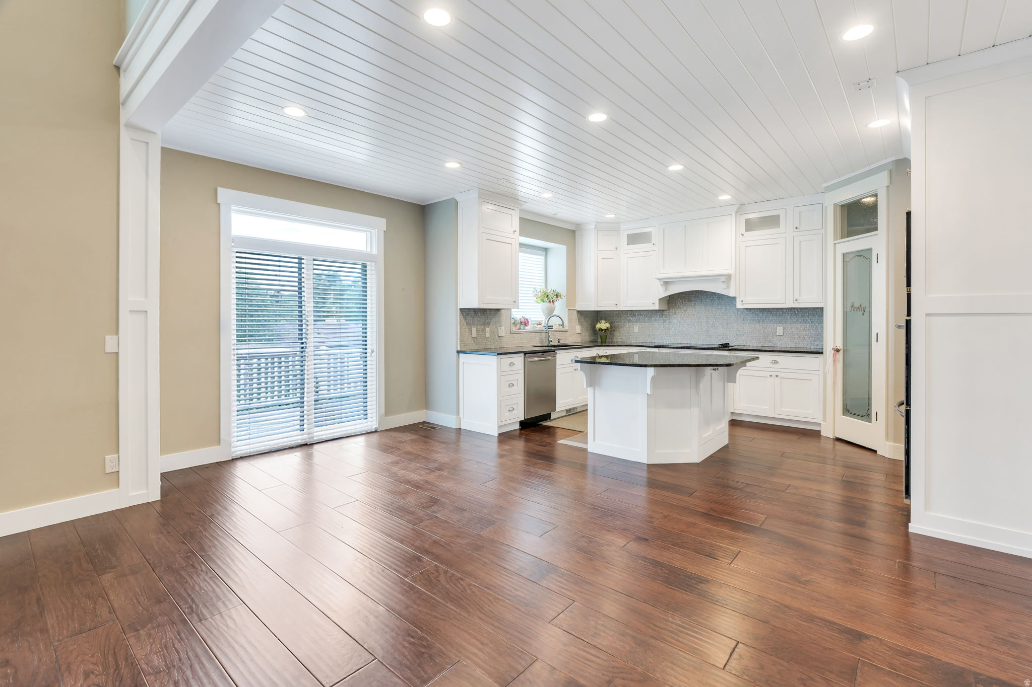SHERWOOD HILLS - Residential