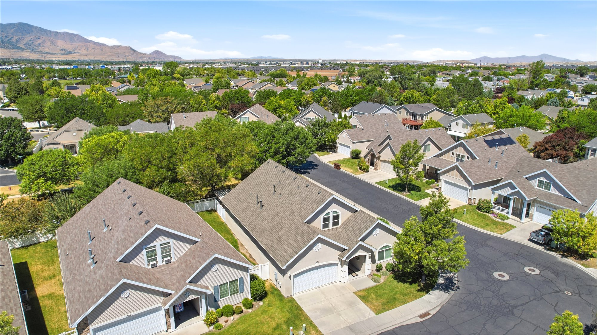 STONEGATE - Residential
