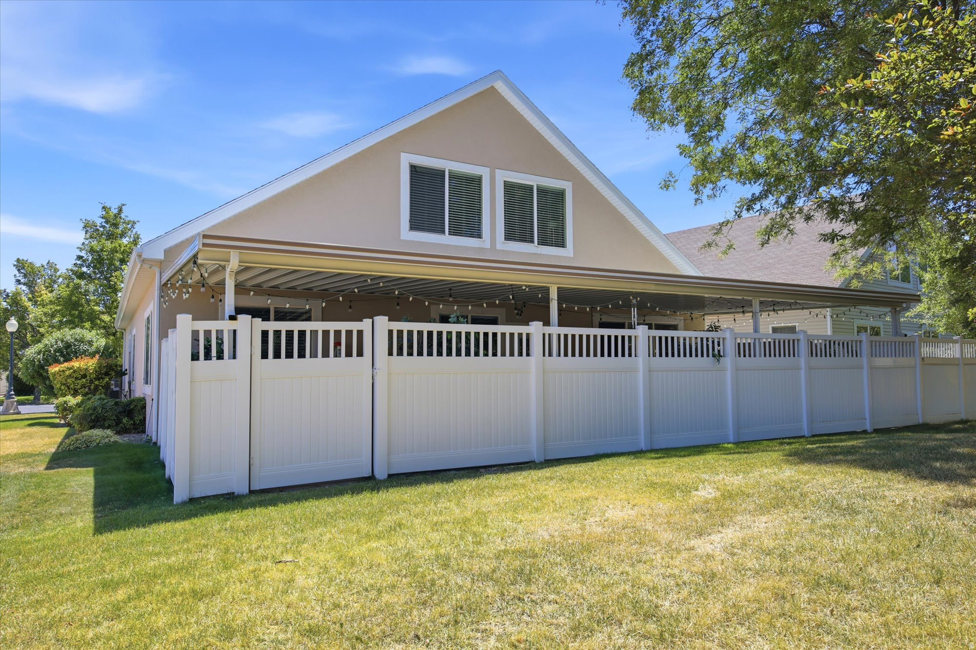 STONEGATE - Residential