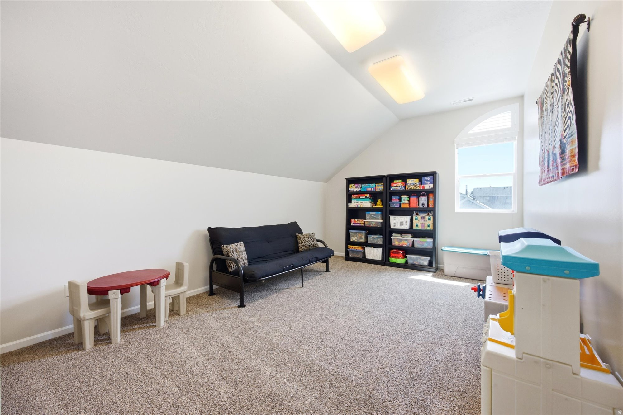 STONEGATE - Residential