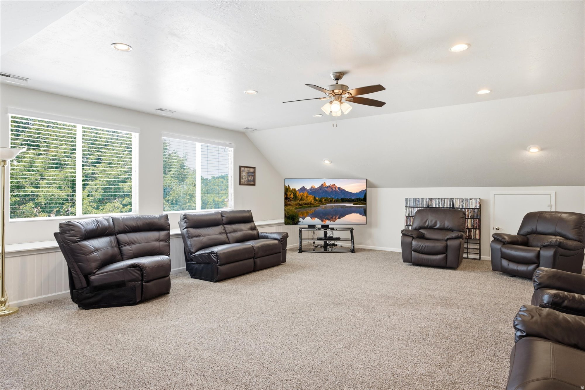 STONEGATE - Residential