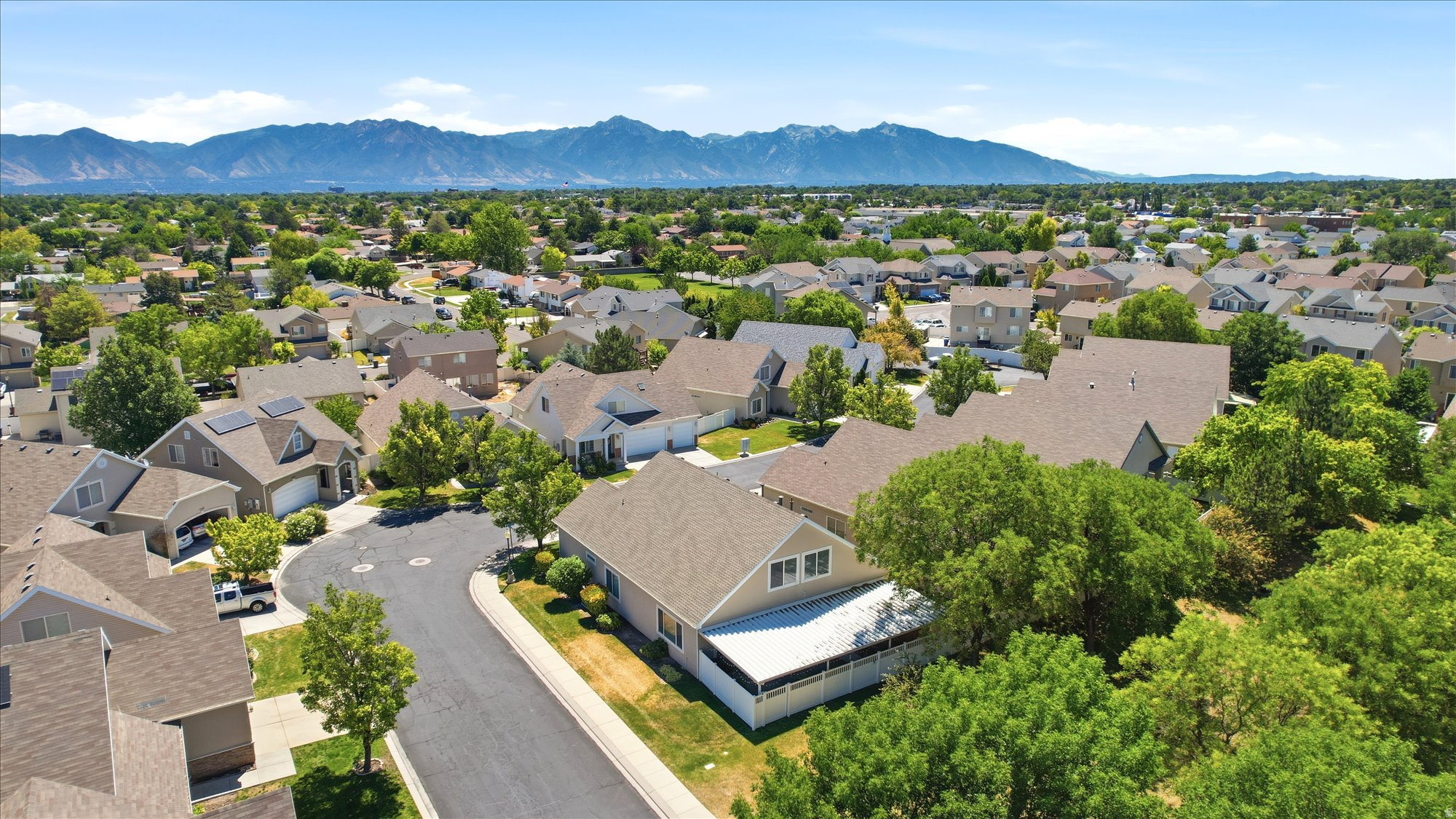 STONEGATE - Residential