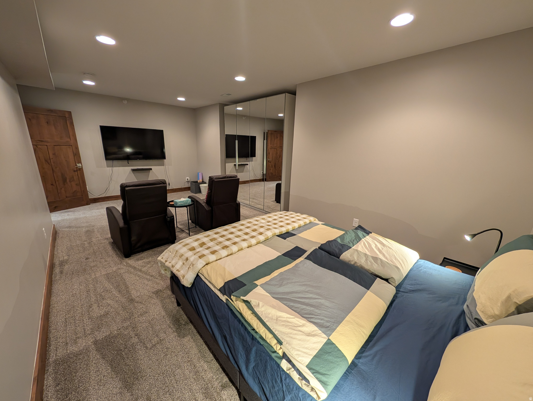 THE RIDGE TOWNHOMES - Residential