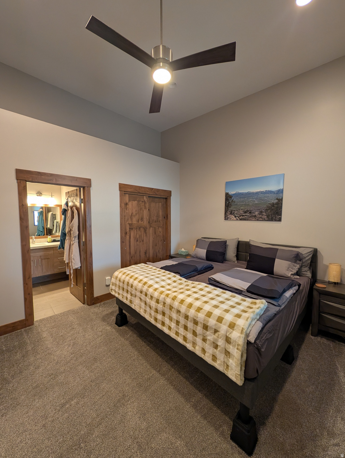 THE RIDGE TOWNHOMES - Residential