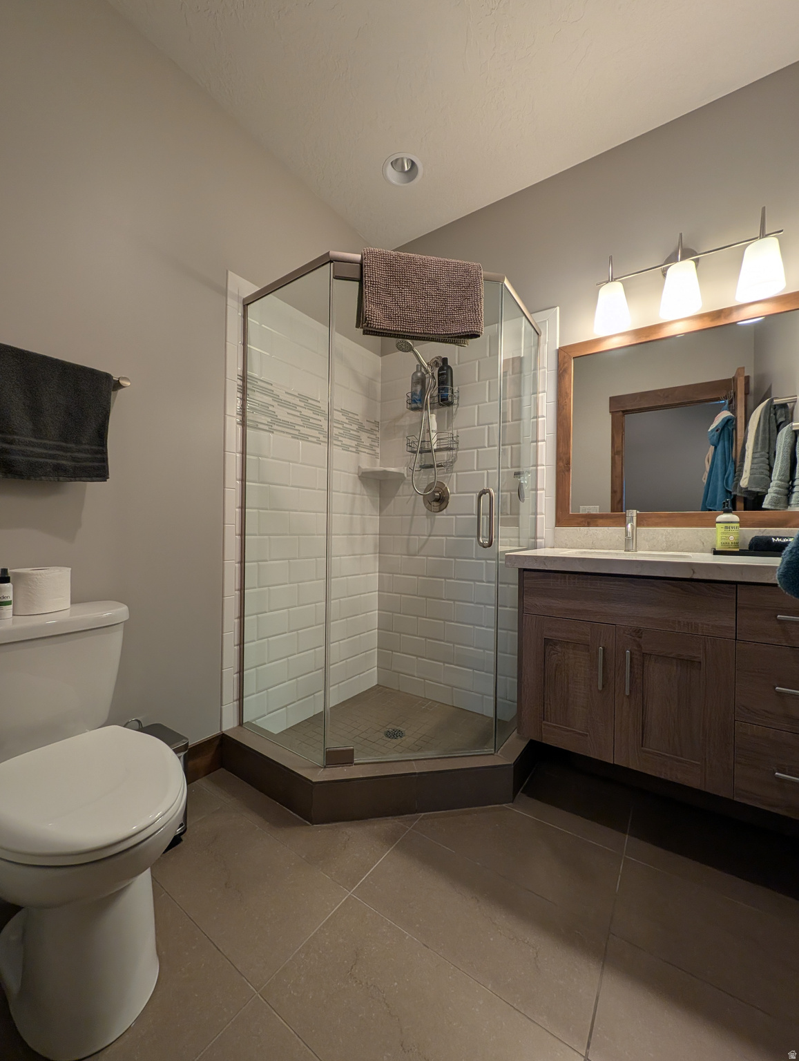 THE RIDGE TOWNHOMES - Residential