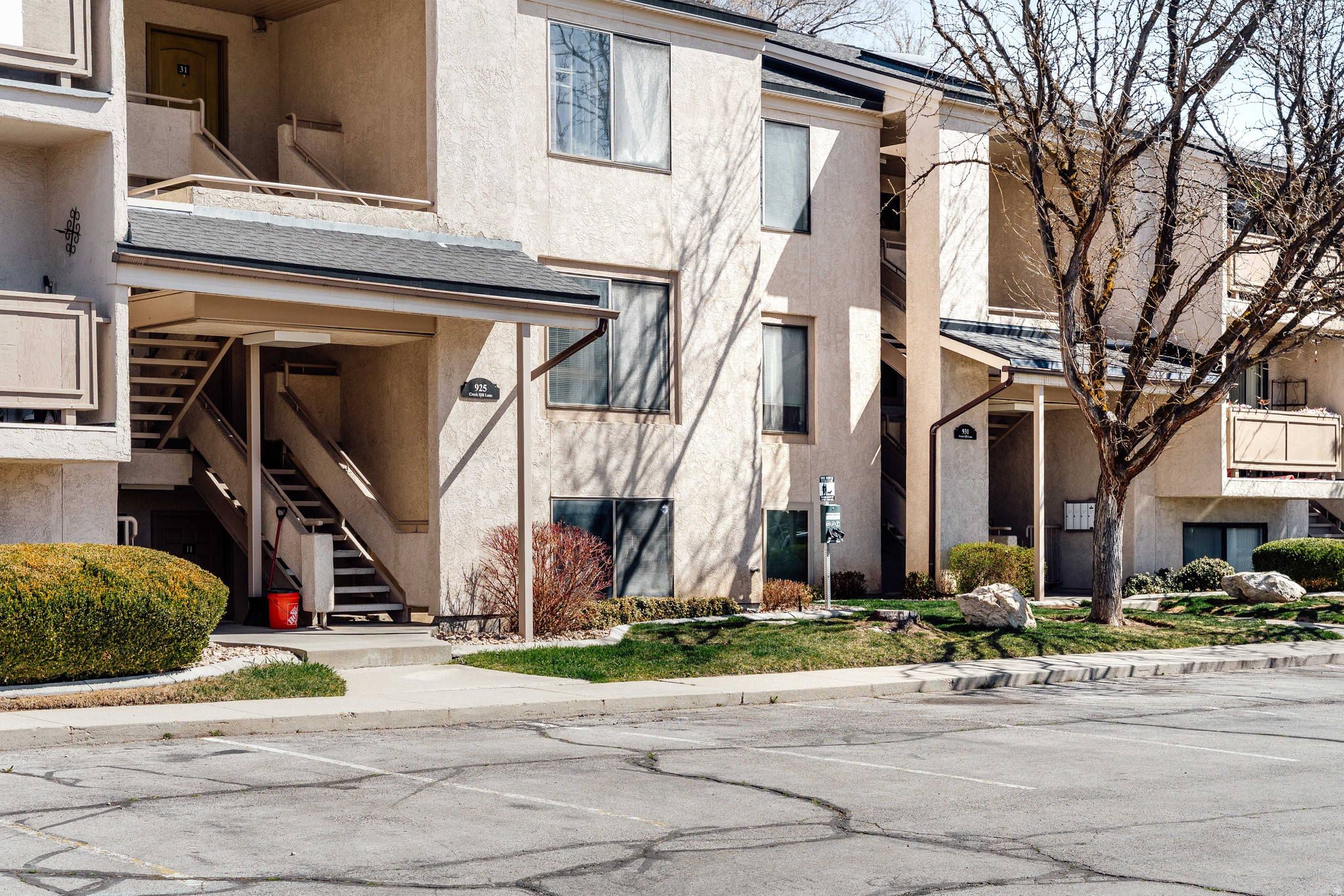 HILL CREEK  CONDM - Residential
