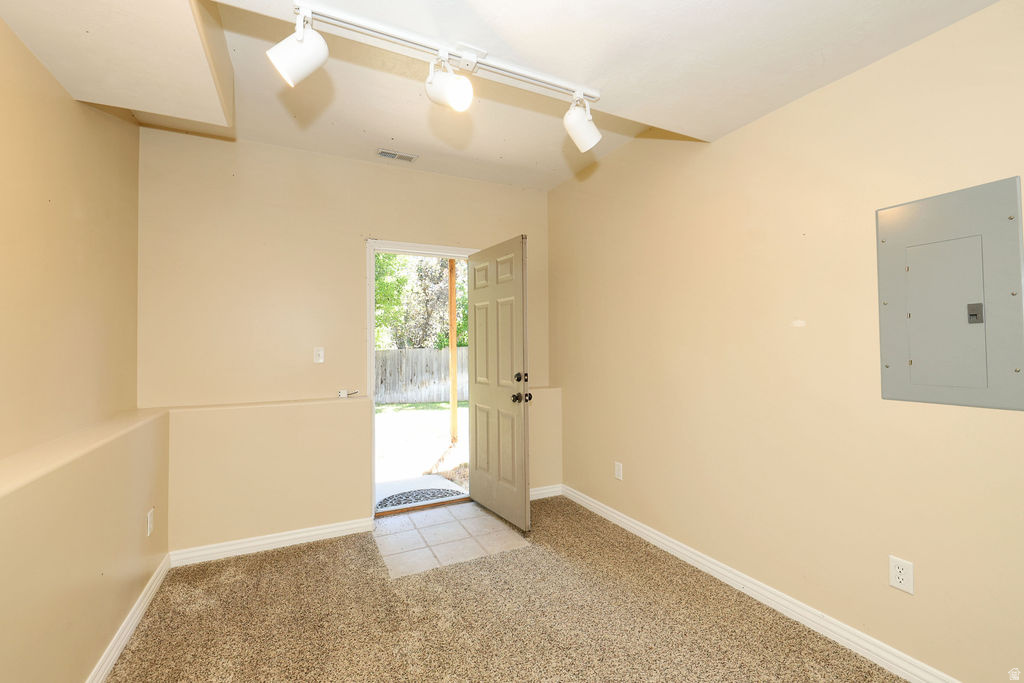 MILLS HEIGHTS - Residential