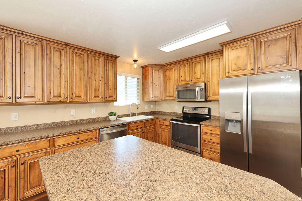 MILLS HEIGHTS - Residential