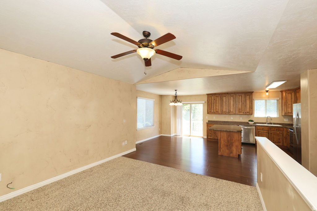 MILLS HEIGHTS - Residential