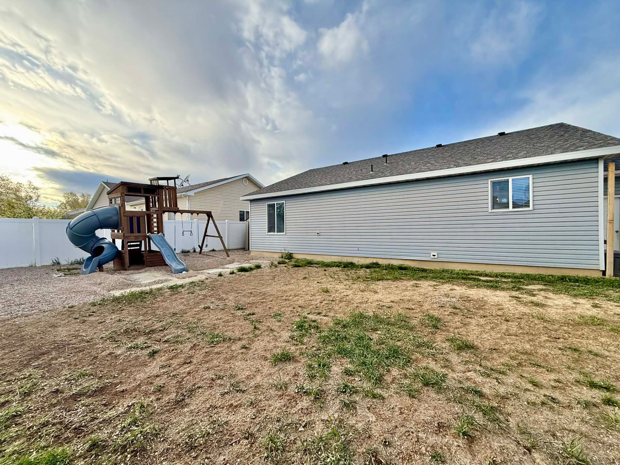 MAESER MEADOWS - Residential