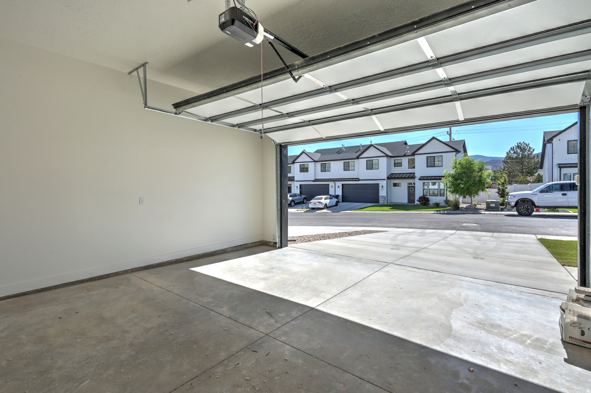 LIBERTY COVE - Residential