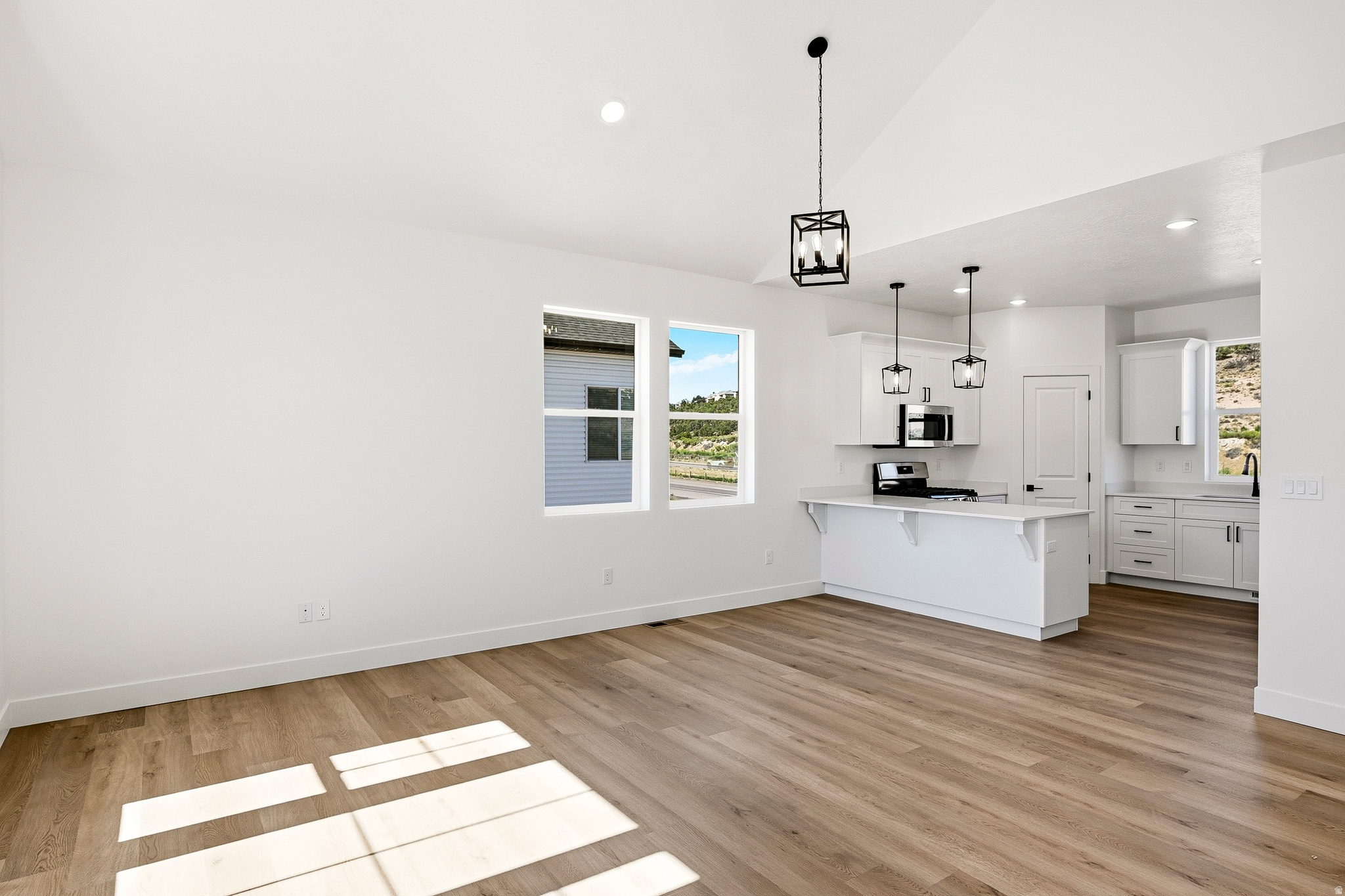 LIBERTY COVE - Residential