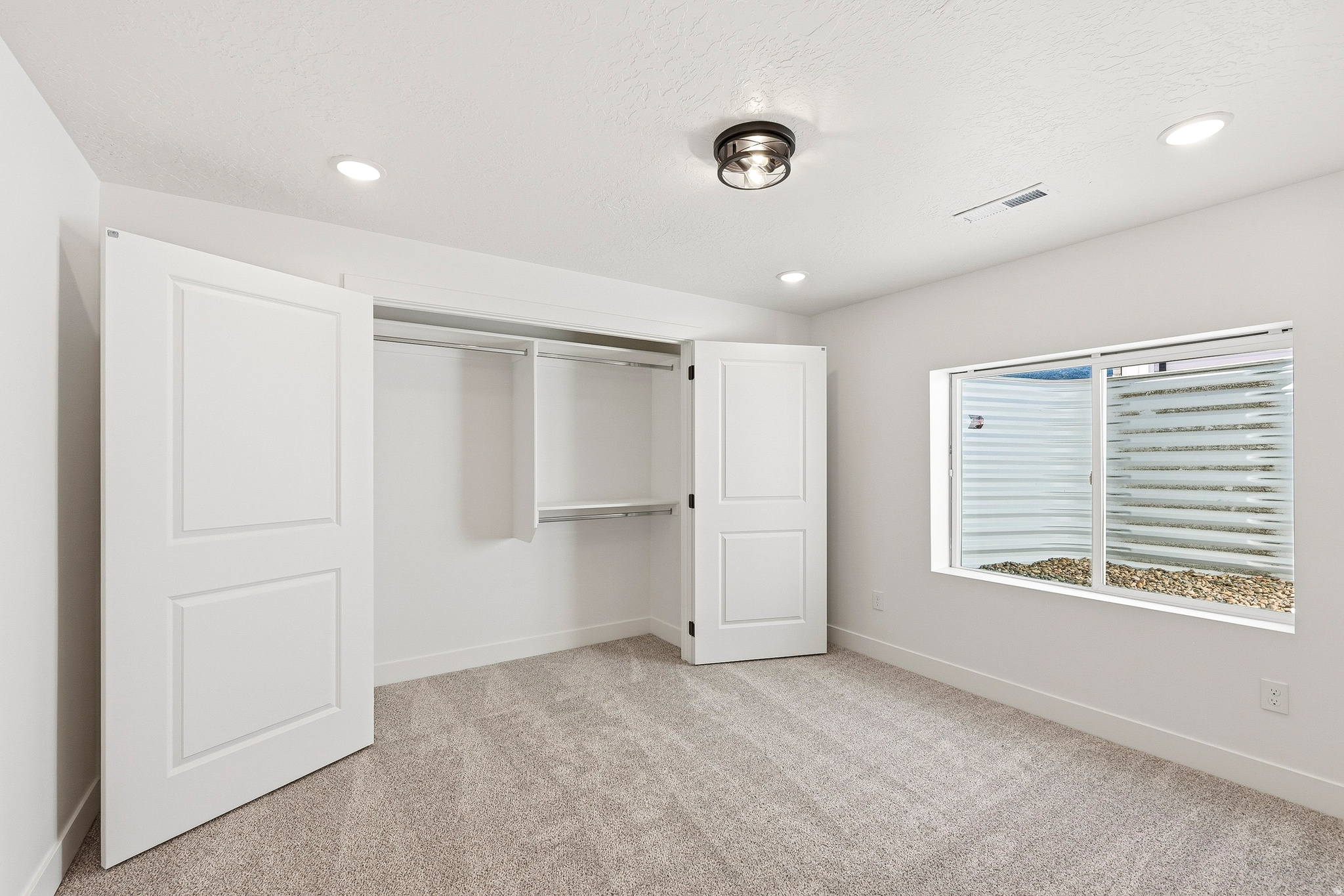LIBERTY COVE - Residential