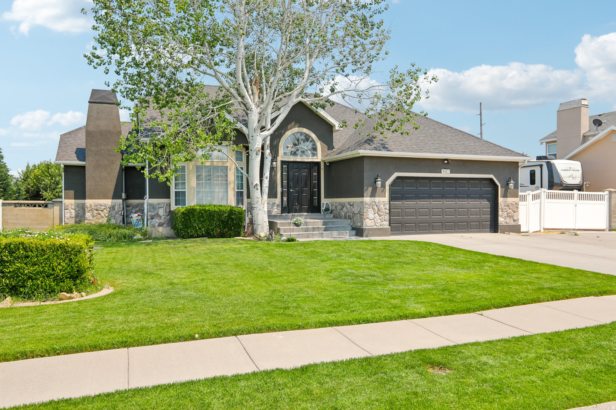 SUMMER MEADOW ESTATES #1 - Residential