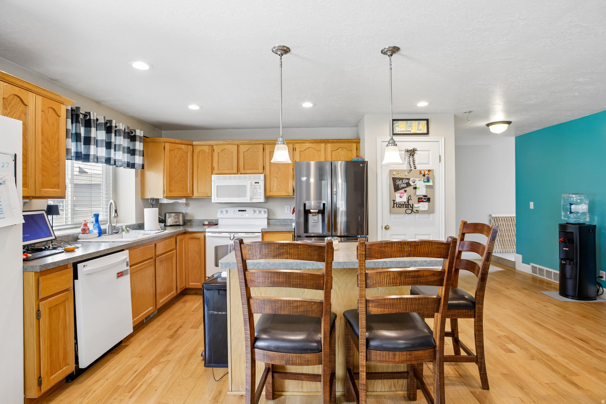 SUMMER MEADOW ESTATES #1 - Residential