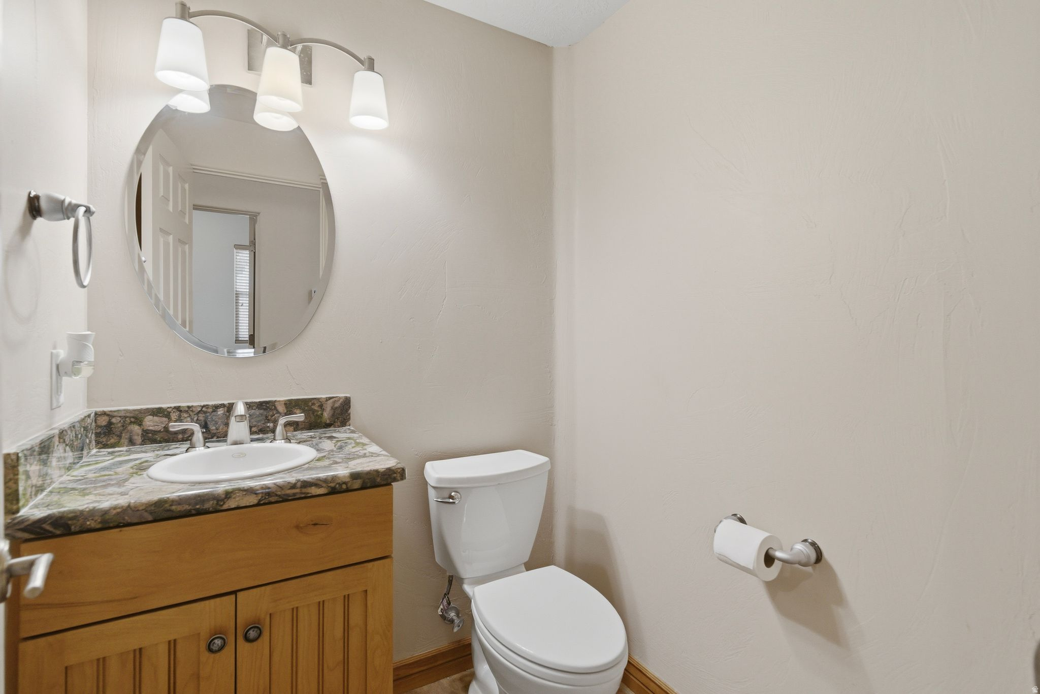MEADOW LANE EST - Residential