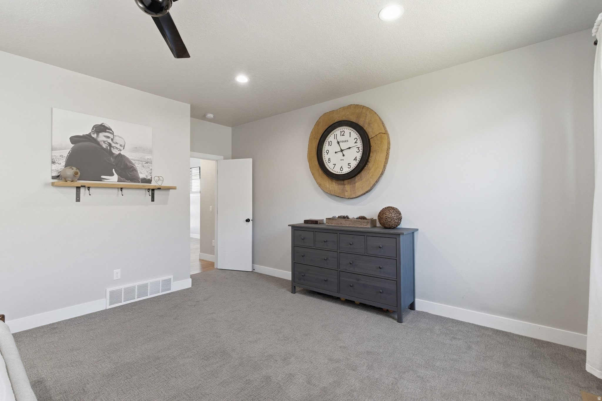 VALLEY VIEW - Residential