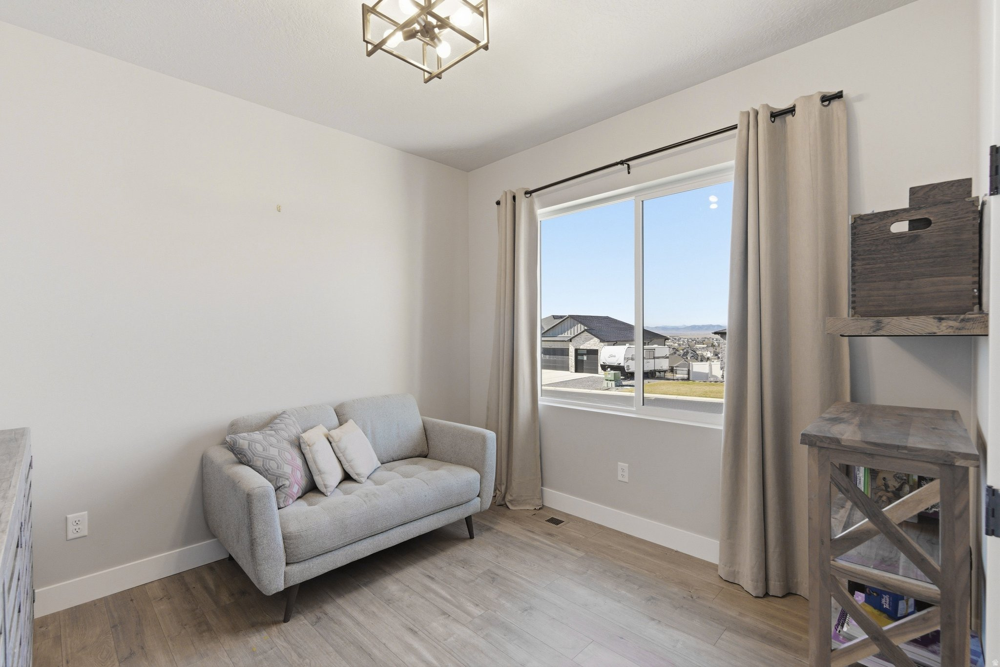 VALLEY VIEW - Residential