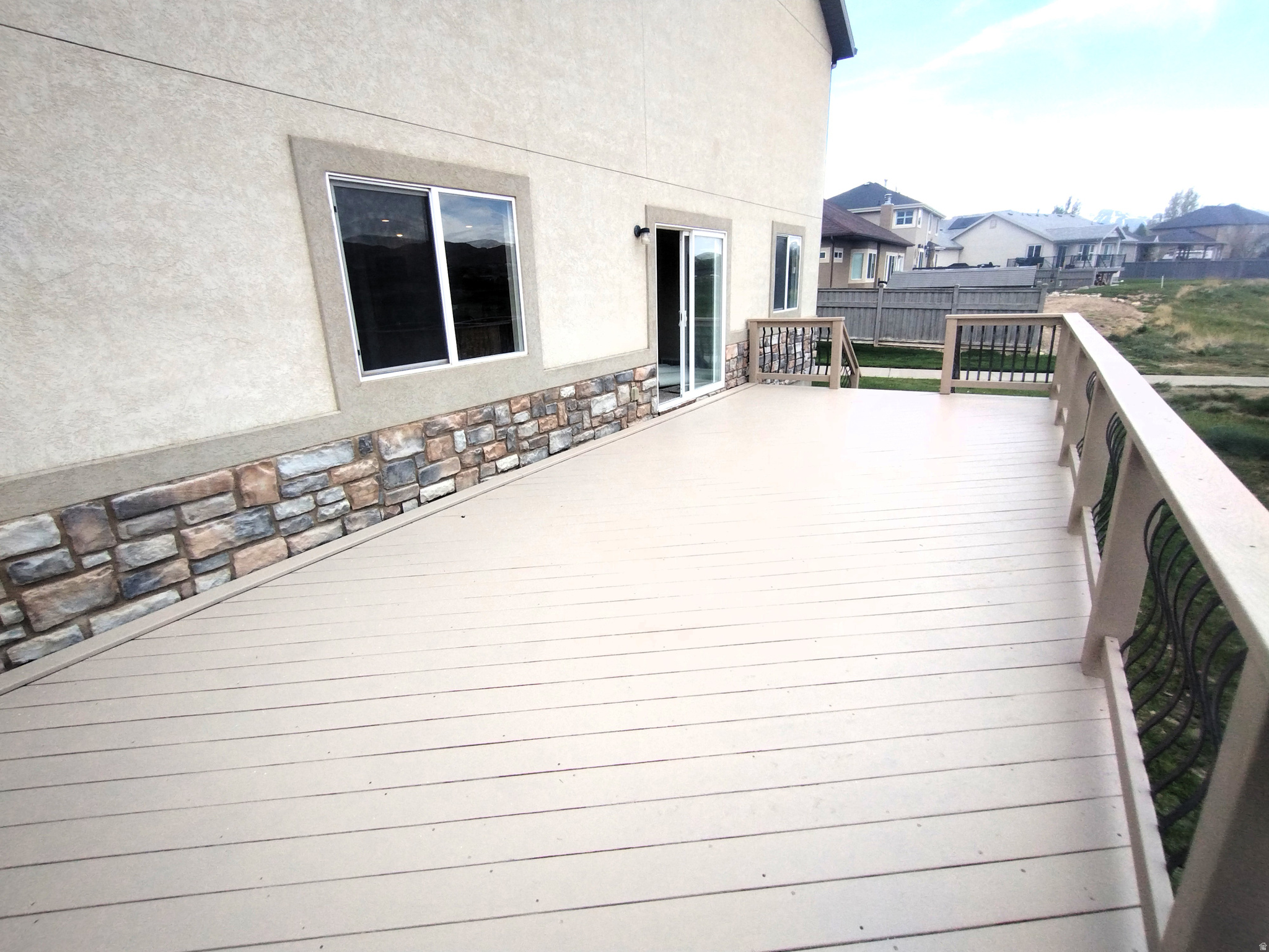 FRIDAYS STATION AT PRAIRIE GATE RANCH - Residential