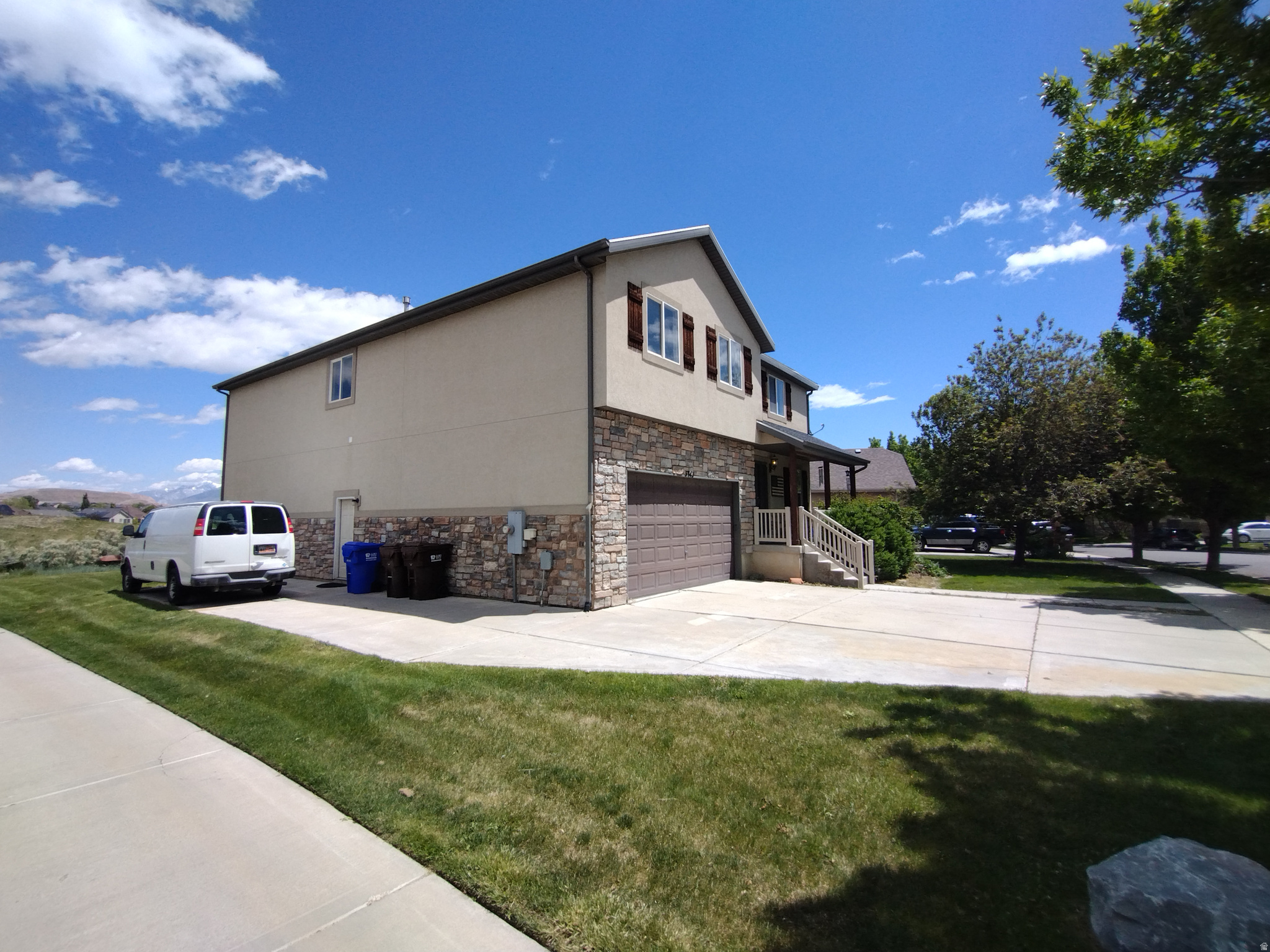 FRIDAYS STATION AT PRAIRIE GATE RANCH - Residential
