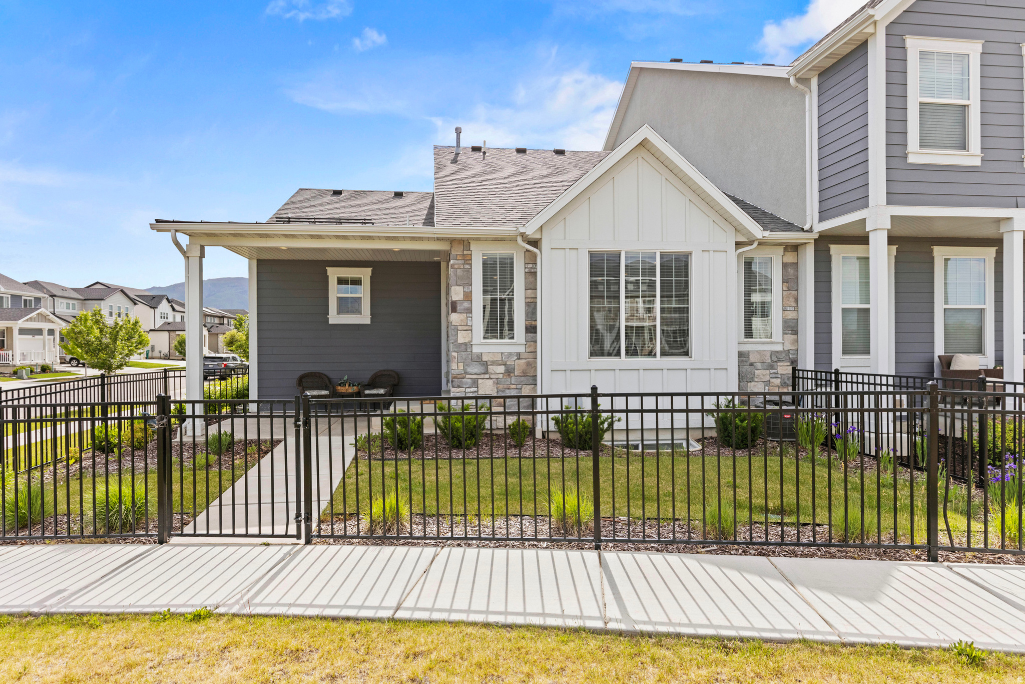 HIGHLAND AT THE PARK - Residential