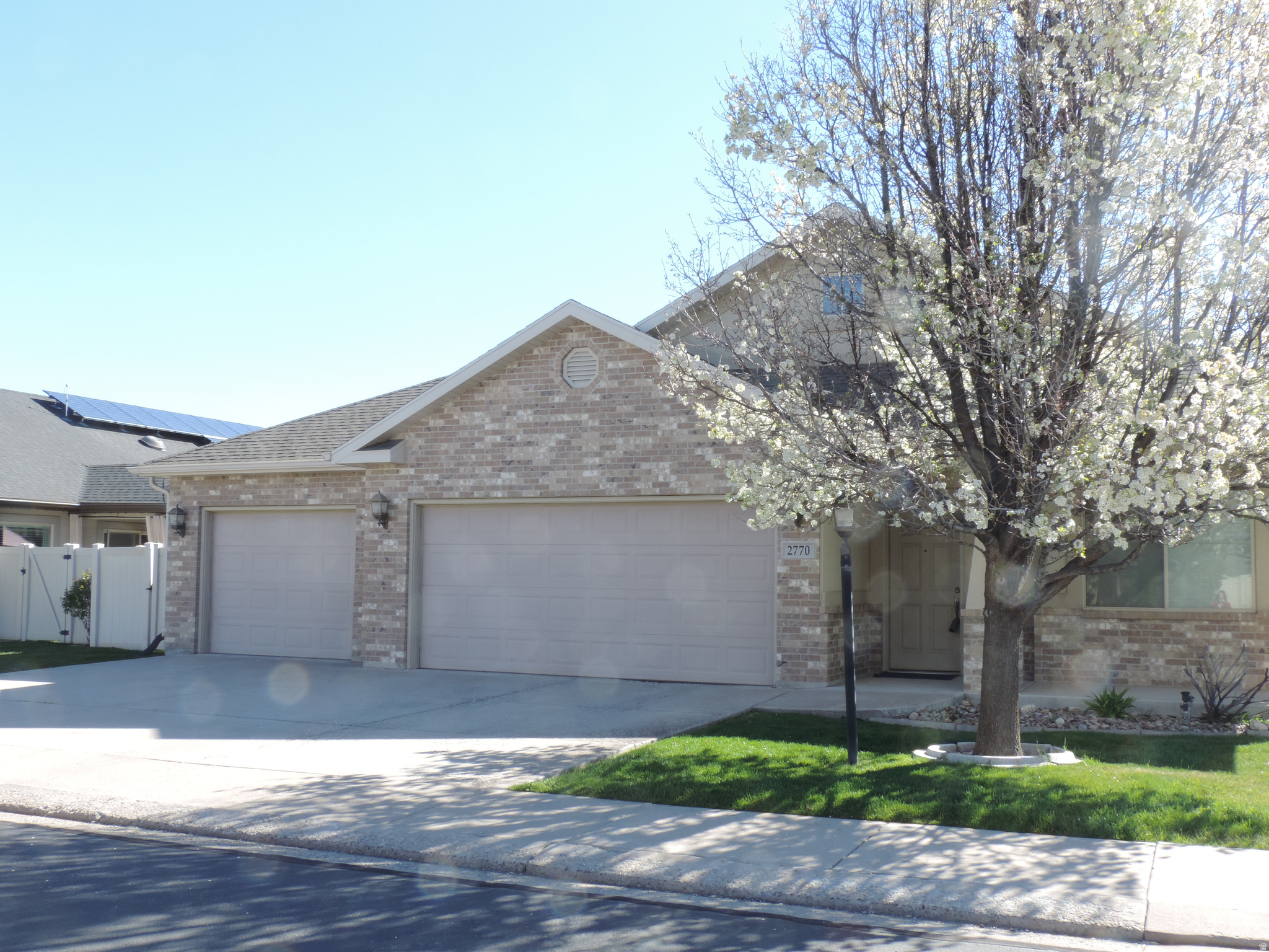 SUNST PARK - Residential