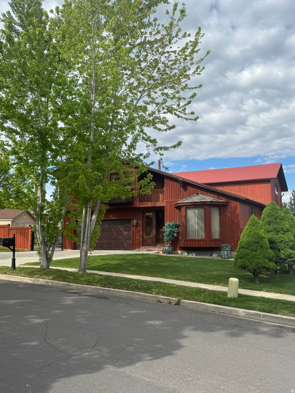 RAINTREE VILLAGE #2 - Residential