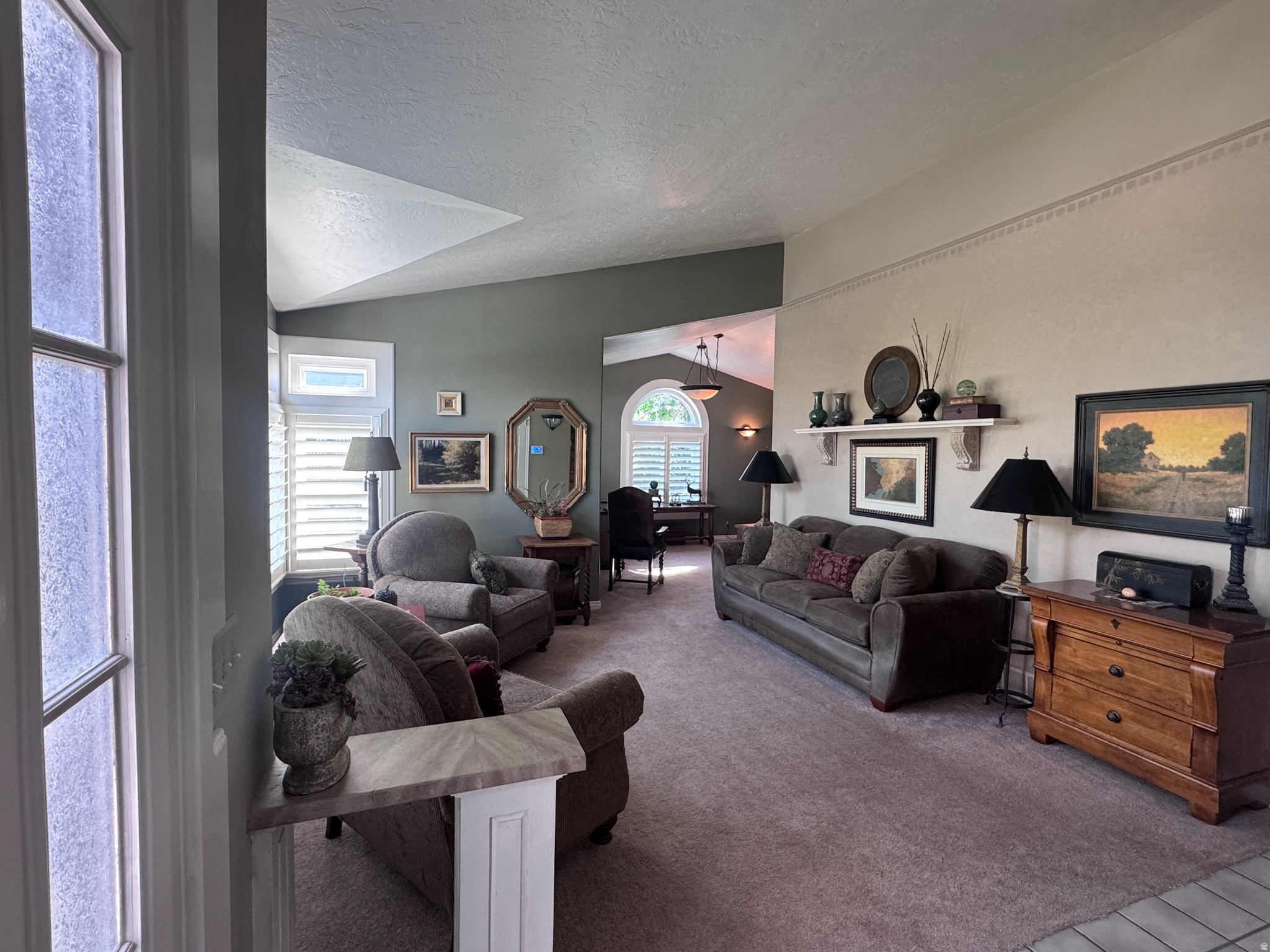 MEADOWS - Residential