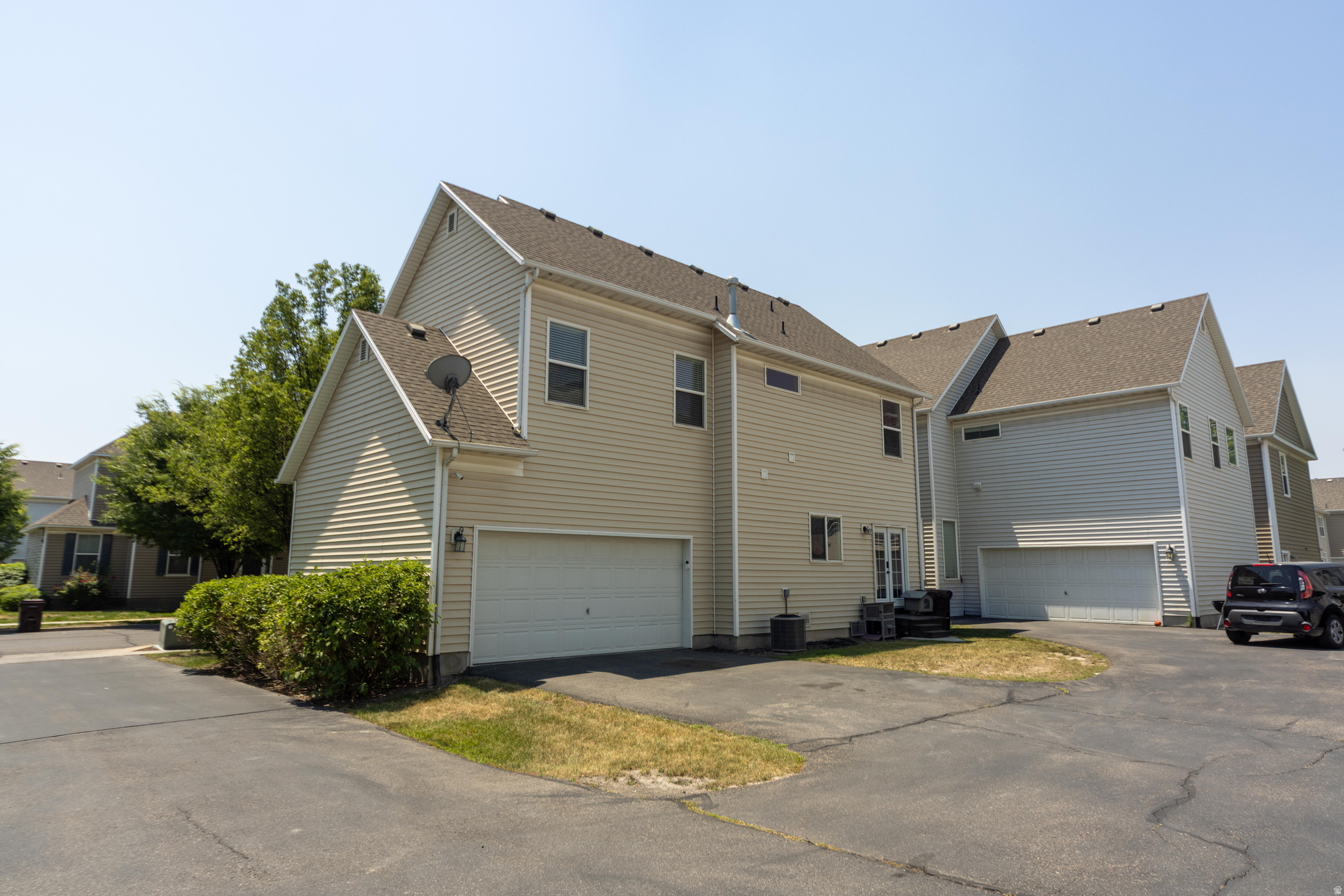 MILLBURN MANOR P U D - Residential
