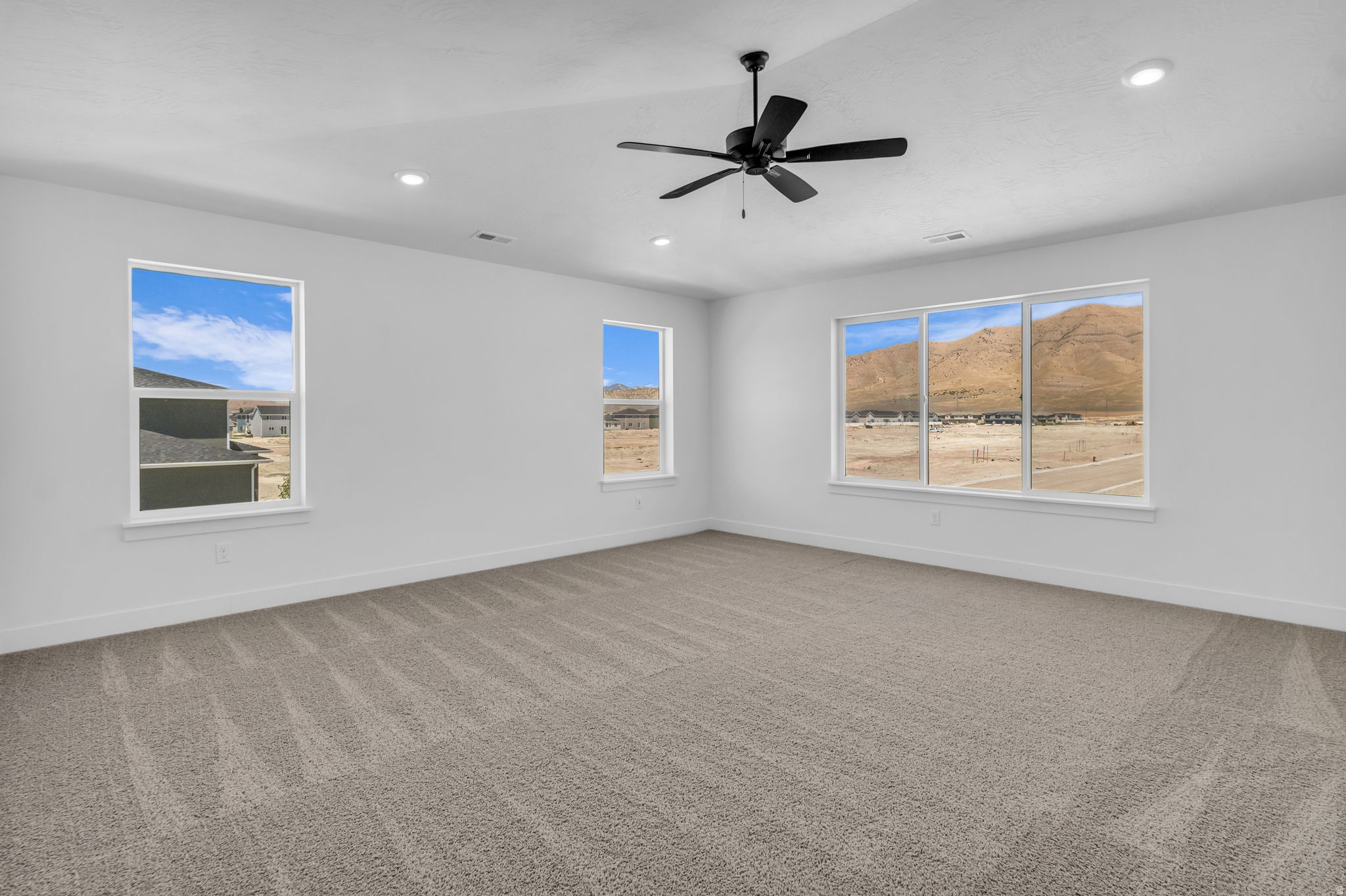 PARKWAY FIELDS SINGLES 2 - Residential