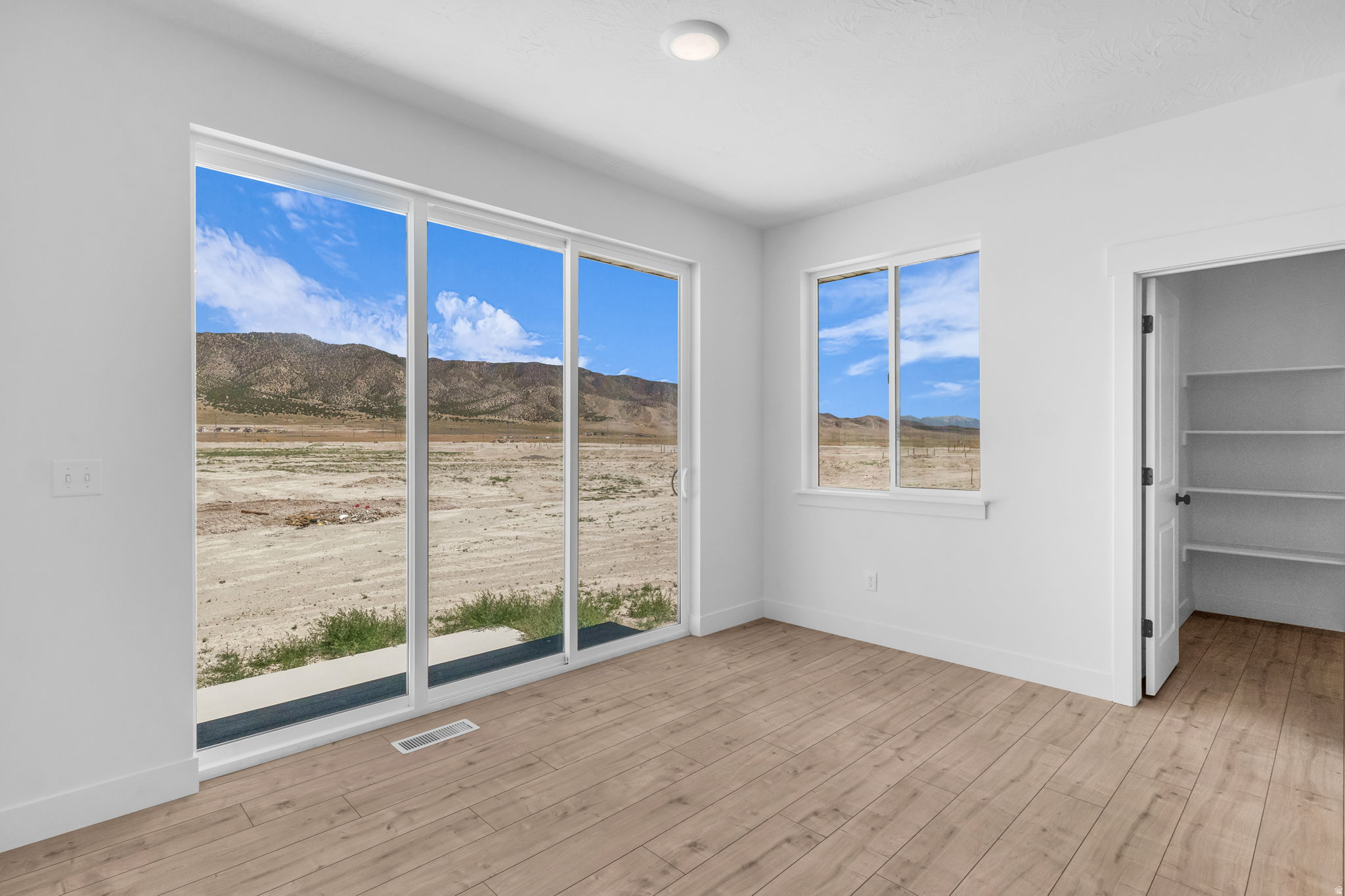 PARKWAY FIELDS SINGLES 2 - Residential
