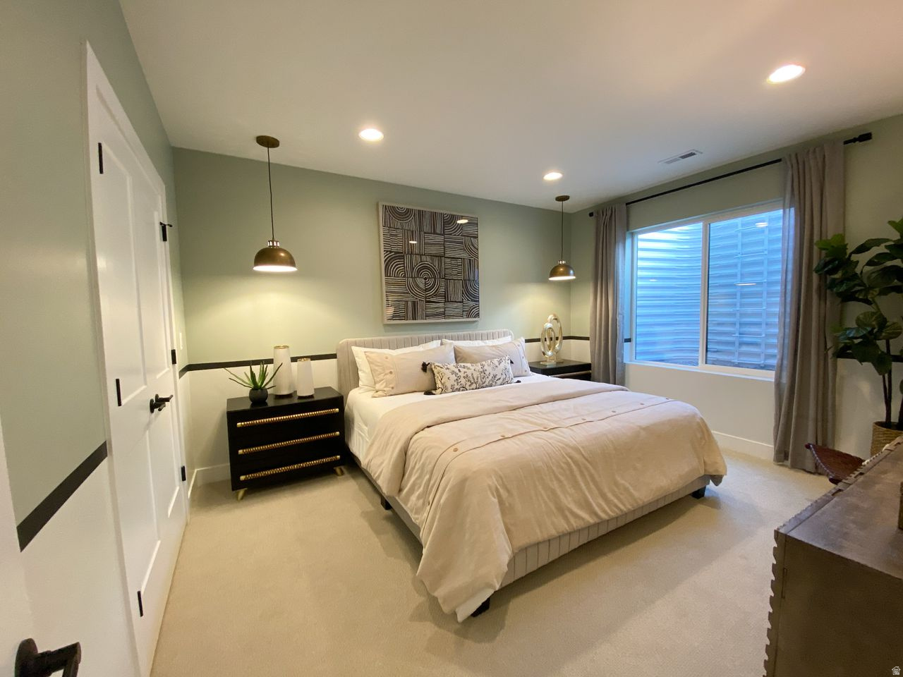 RIVERSIDE ESTATES - Residential