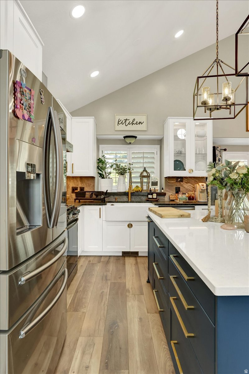 RAVENWOOD - Residential