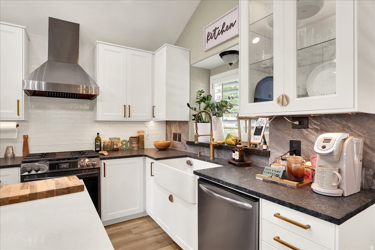 RAVENWOOD - Residential