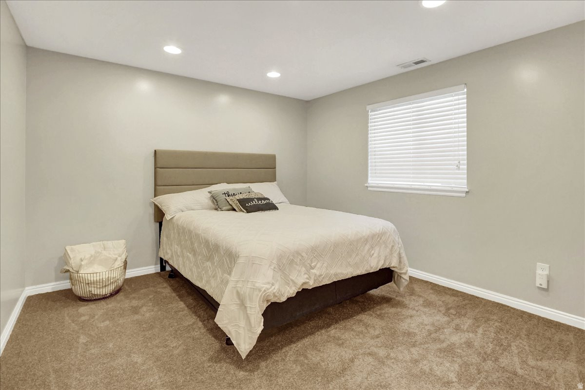 RAVENWOOD - Residential