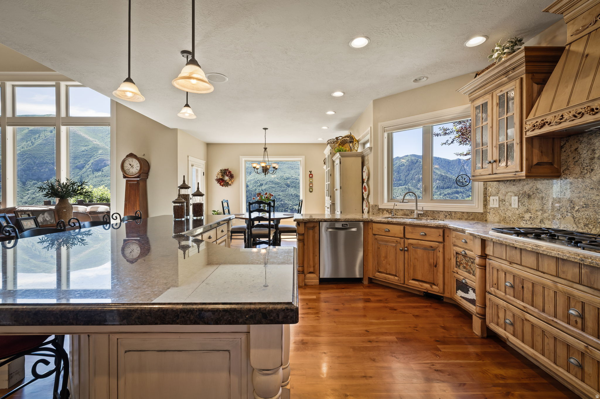 DEER CREEK MEADOWS - Residential