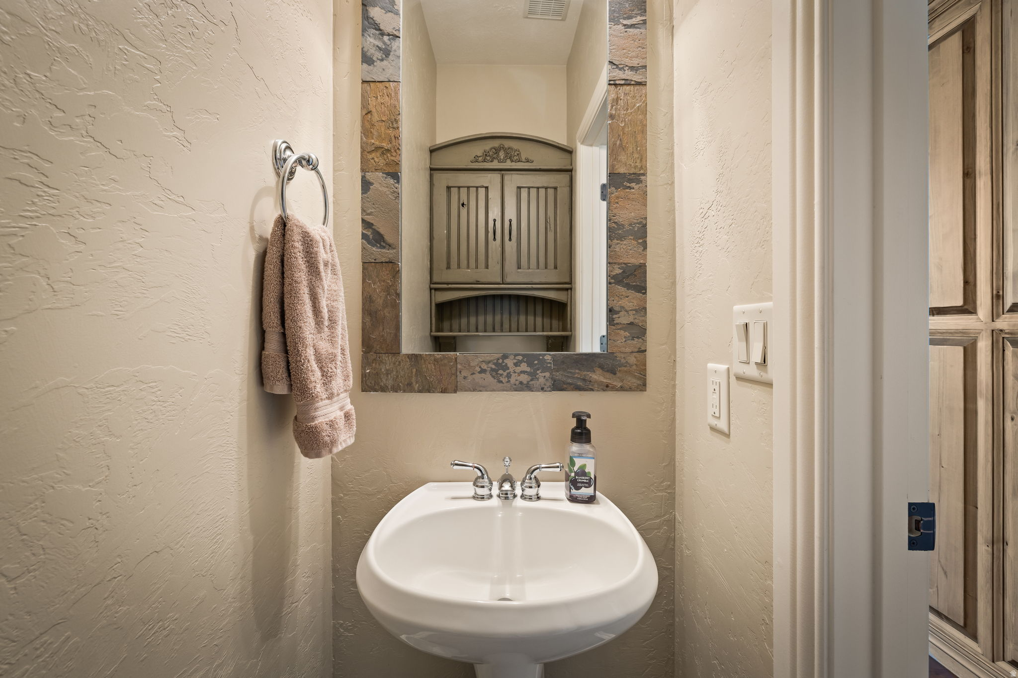 DEER CREEK MEADOWS - Residential