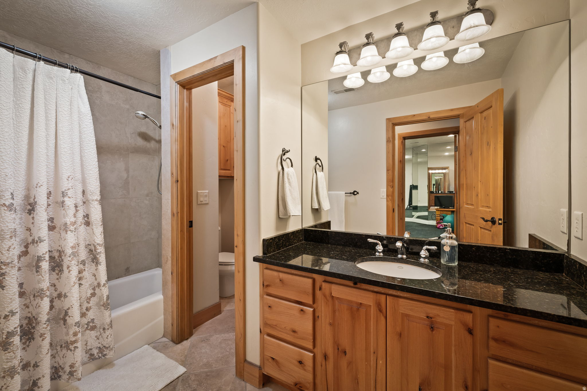 DEER CREEK MEADOWS - Residential