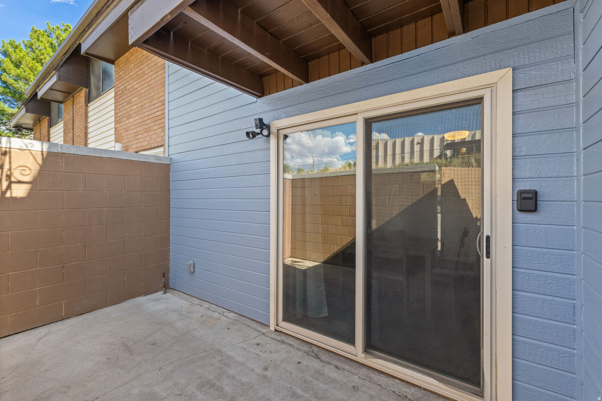 CASTLEBROOK - Residential