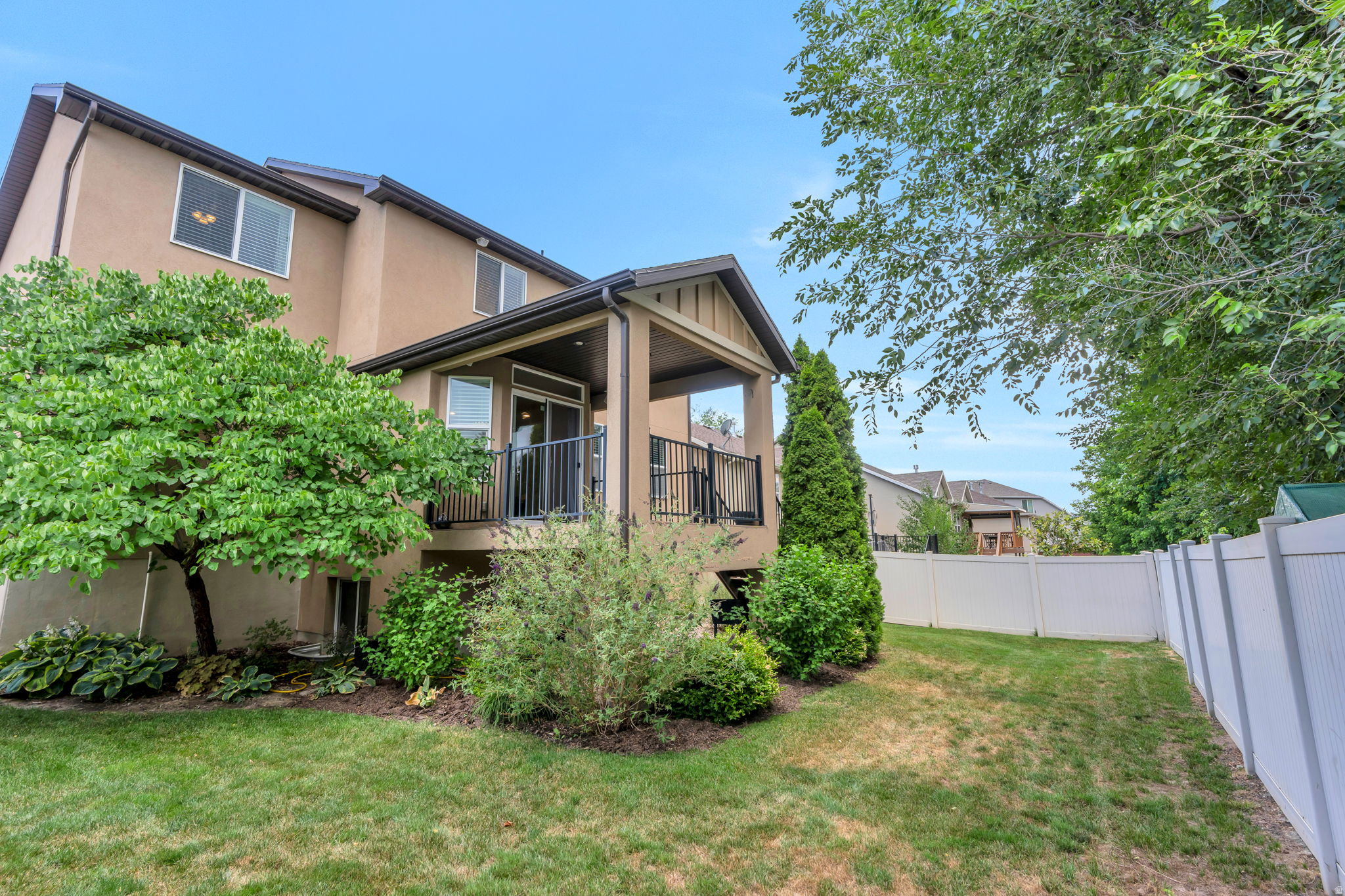 GARDEN GLEN - Residential