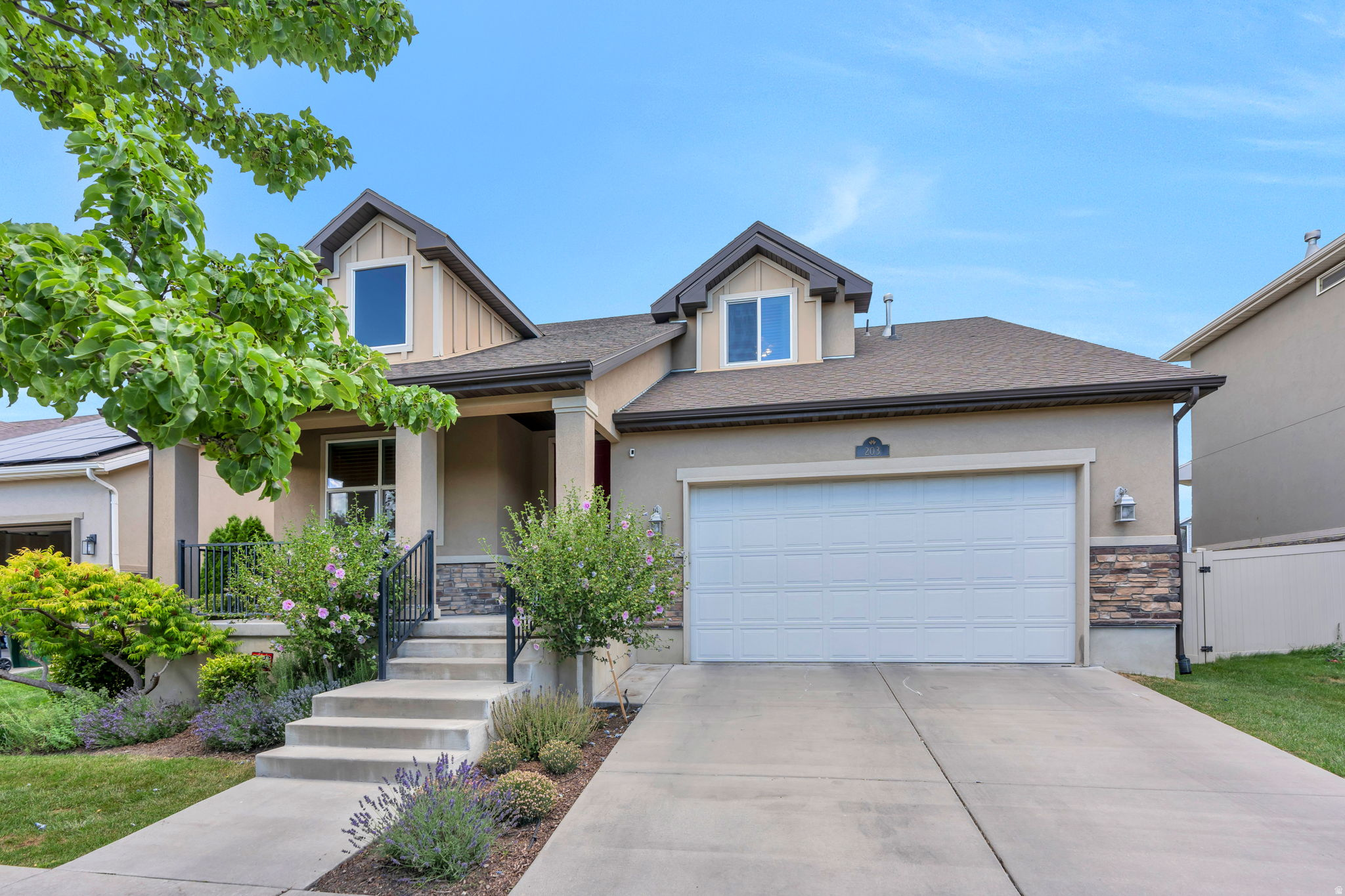 GARDEN GLEN - Residential